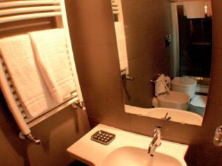 Suburbe 2*