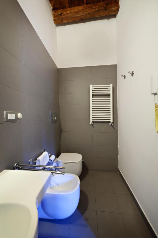 Suburbe Bed & Breakfast